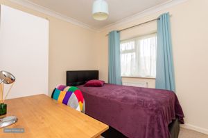 Bedroom- click for photo gallery